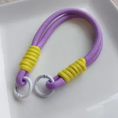 スマホストラップ　ハンドストラップ　アクセサリー　パラコード