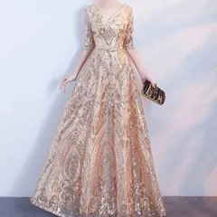 スパンコールのデザインがオシャレなVネックの5分袖 ドレス