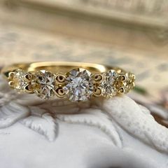 英国王室御用達 ガラード（Garrard）ルビー＆ダイヤモンド・クラスター