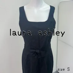 Laura Ashley ワンピース　ミニ丈　リボン　ワンポイント　タンクトップ