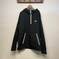 Nike(ナイキ） ウーブン 黒 アノラック ウインドブレーカー ジャケット