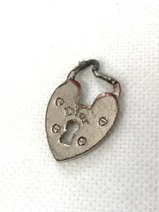 ChristianDiorハート型ロックペンダント Christian Dior ハート型ネックレス クリスチャンディオール