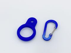 新品 Bule Maple ペットボトルホルダー カラビナ ボトルホルダー 登山 ペットボトル ホルダー (ブルー)