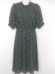 ◇ MAJESTIC LEGON 花柄 フリルカラー 五分袖 膝下丈 ワンピース サイズM ブラック イエロー系 マルチ レディース P  【中古】 【1211170008355】