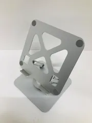【新品】パソコンスタンド　シルバー①