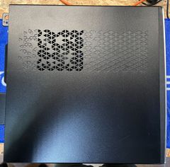 DELLデスクトップパソコン Inspiron3470 CPU:Core-i3-81003.6GHz メモリー:４GB　SSD:250GB　HDD:1TB 中古