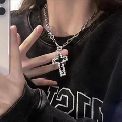 16.ゴシックパンククロスペンダントネックレス
