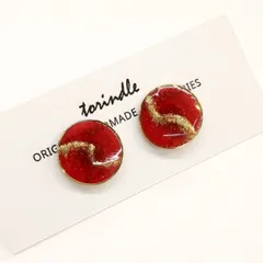 ピアス 赤  ゴールド キラキラ 小ぶり 一粒 レッド