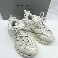 入手困難⭐️バレンシアガ トラックサンダル ロゴ型押し ホワイト 29cm 入手困難⭐️バレンシアガ トラックサンダル ロゴ型押し