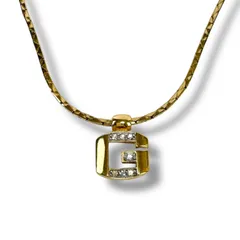 ジバンシー　GIVENCHY ラインストーン　Gロゴ　ネックレス　ゴールドカラー　ワンポイント　トップ付き