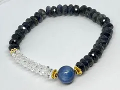 キラキラアイオライトボタンカット5Aキャッツカイヤナイトブレス