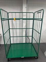 【美品】カゴ台車　基本引き取り願い‼️ 　別売りで中間棚とゴム下敷き！