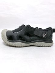 KEEN　くつ　17cm　キーン　サンダル　靴　シューズ　送料込み　477632