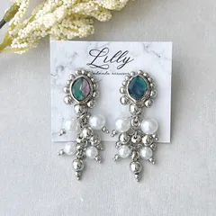 #883 大ぶりピアス/シルバー/ビーズ刺繍/パール/揺れる/ロングピアス