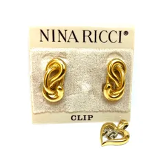 ✨最終値下げ✨＊Nina Ricci＊ニナリッチ 2点セット ペンダント＋トップイヤリングセット　ゴールド色　　＃