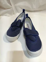 店舗陳列商品 MOONSTAR オトナノウワバキ 02　ネイビー