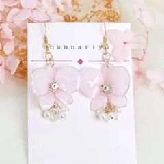 春  新作 NEW ✨ 胡蝶蘭 蘭の花 ピアス or イヤリング アレルギー対応