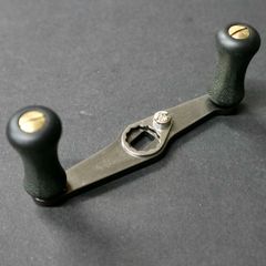 ブライトリバー FS ショートハンドル にょろ ダブル ベイクライト 右用 黒 ブライトリバー FS ショートハンドル にょろ ダブル ベイクライト 右用