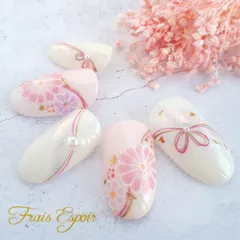 薄紅色の和柄ネイル （ 成人式 ネイルチップ ブライダル  卒業式 )