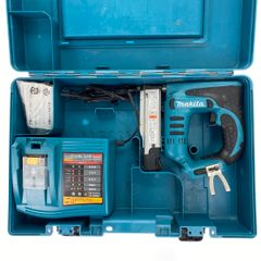 ЗЗINABA DENKO ロングフレキツバ出し機 ツバ出し工具 配管 カセットダイス ケース付 TM-135 ЗЗ INABA DENKO ロングフレキツバ出し機 ツバ出し工具 配管
