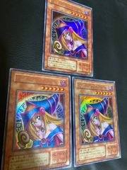 ☆値段交渉歓迎☆遊戯王【UR 3枚 ブラックマジシャンガール】QCAC