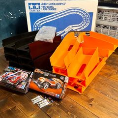 TAMIYA オーバルホームサーキット《立体レーンチェンジ》 (トライロング & カッパーファング キット付)