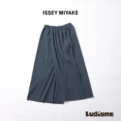 2025年最新】ISSEY MIYAKE me パンツの人気アイテム - メルカリ