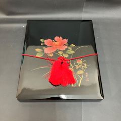 【新品】会津漆器 南山作 金彩花画 文箱 書類箱 漆塗 木製 工芸品 硯箱 漆器 硯箱 書類箱 小物入れ 蒔絵