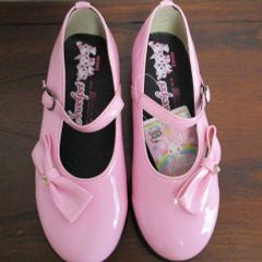 ☆フォーマルから普段使いまで！ デザイン豊富な子供用シューズ 