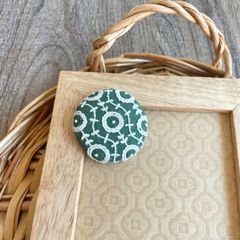 刺繍【ヘアゴム】【ポニーフック】【ブローチ】選べるパーツ　no.97
