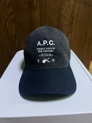 ⭐︎a.p.c⭐︎ 極美品！！！ブラックデニムキャップ⭐︎ A.P.C. [アー・ペー・セー] ロゴ刺繍 ブラックデニムキャップ