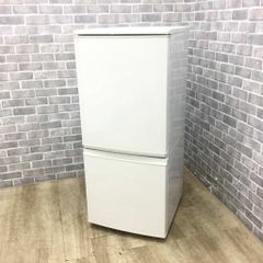 【リユース保証付き】 シャープ 冷蔵庫 2ドア 137L つけかえどっちもドア SJ-D14C-W 