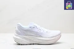Puma / プーマ Deviate NITRO 3 快適な滑り止め・耐磨耗性のあるロートップ レジャーランニングシューズ