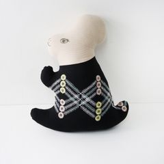 ミナペルホネン こうさぎクッション flair - メルカリ