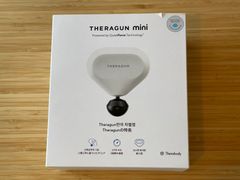 【正規品】マッサージガン Theragun Mini ホワイト