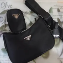 超人気】数量限定 PRADAプラダ ポーチ ノベルティショルダー