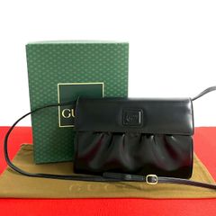 極 美品 YVES SAINT LAURENT イヴ サンローラン ロゴ スタッズ レザー  