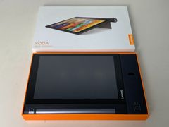 レノボ　YOGA 　ポータブルタブレット 　YT3-X50F　②