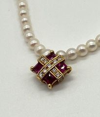 【ITLCB2O1OY3Y】VALENTINO ヴァレンティノ K18 750YG パール ルビー R0.40ct　D0.12ct 7.1g