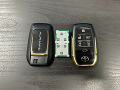 トヨタ　アルファード　タイプゴールド　スマートキー　007-AC0146