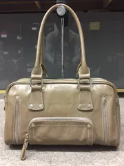 格安！ロンシャン パテントレザー ハンドバッグ