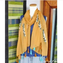 リーフ刺繍　スカーフ　山吹色
