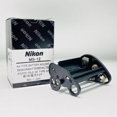 ☆外観美品 ☆快調動作品 Nikon MS-12 F100用 バッテリーホルダー