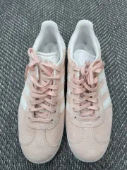 adidas(アディダス) ピンク ガゼル