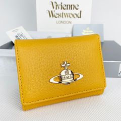美品 未使用　Vivienne Westwood ヴィヴィアンウエストウッド ショートウォレット　　豚革柄　牛革素材　財布  カード入れ　レザー　小銭入れ　気質 レディース　可愛いウォレット　金入れ　折りたたみ財布　13138　オレンジ色　三つ折りたたみ財布