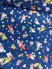 ハニーチューン思い出レストラン　108cm X50cm