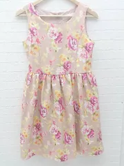 ◇ tocco closet トッコ クローゼット 花柄 フラワー バラ ノースリーブ 膝丈 ワンピース  ベージュ マルチ レディース  【中古】 【1002800037056】