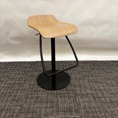 【✨ 美品 ✨】OKAMURA オカムラ メルチェ パッドなし カウンターチェア 1脚
