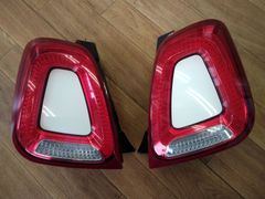☆極上美品！☆アバルト595 695☆テールランプ立体形状リアルカーボン