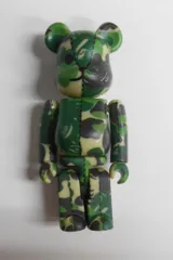 MEDICOMTOY BE@RBRICK BAPE PLAY FIRE CAMO. (GREEN) 100%